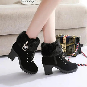 Bota Feminina Cano Curto Modelo Fashion